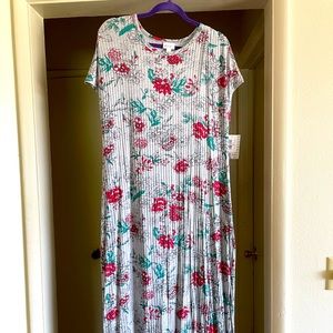NWT Large LulaRoe Maria dress